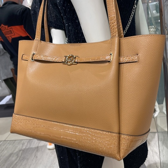 MICHAEL KORS
Reed Large Leather Belted Satchel Shoulder Tote Handbag 
Deer NWT - Picture 7 of 16